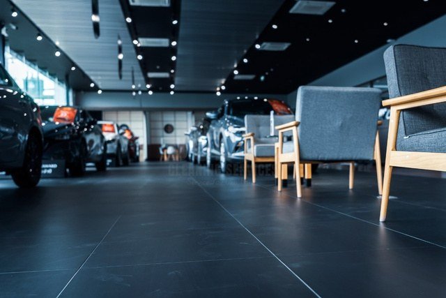 Showroom Deep Cleaning Services